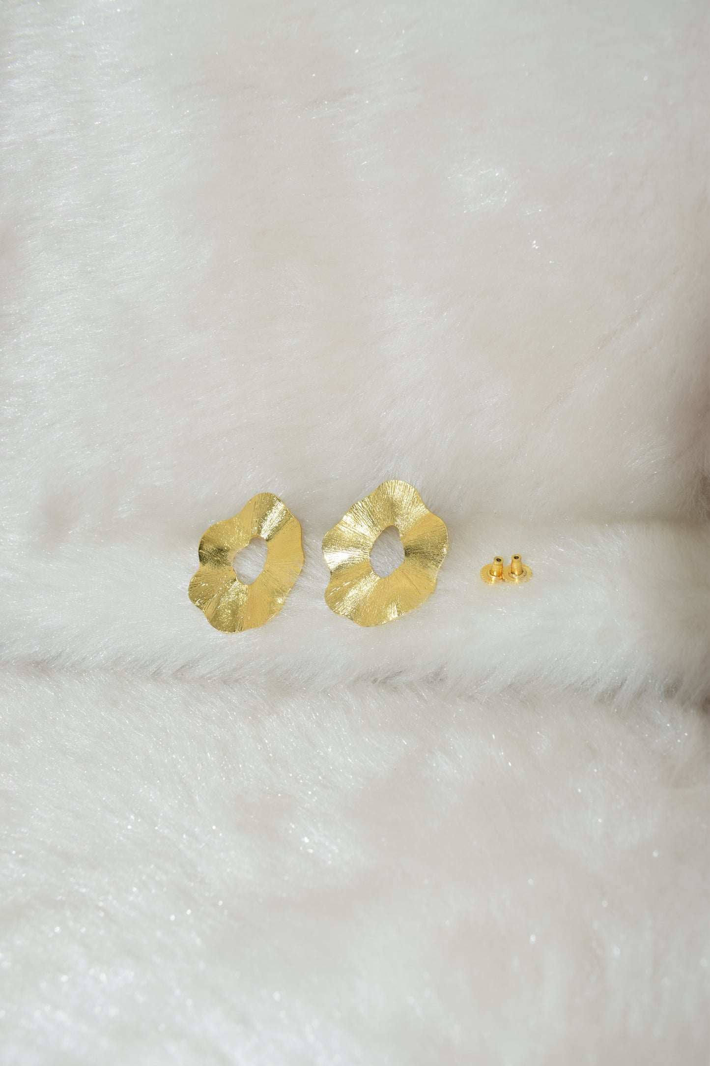 Rose Petal 18K Gold Plated Earrings – Anti-Tarnish Aesthetic Special Edition Piece