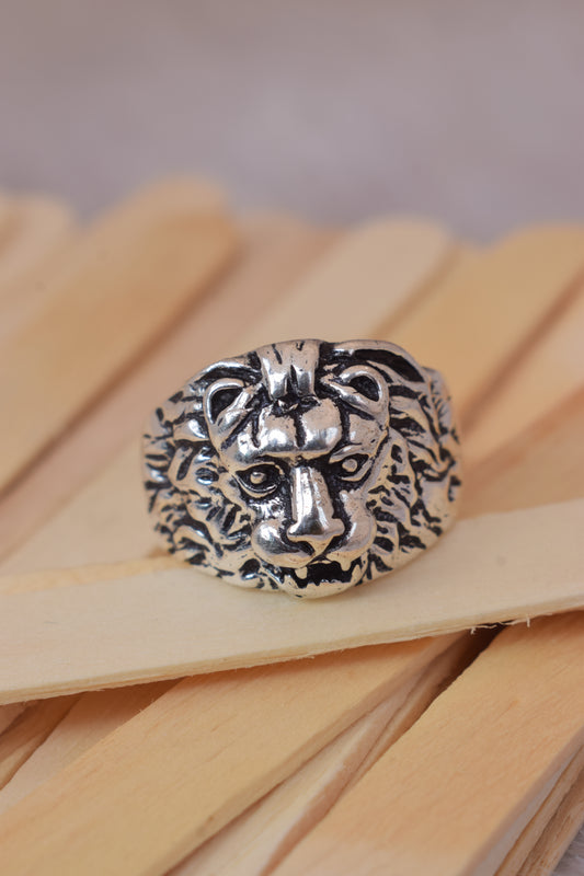 Amazing Silver Plated Lion Head Ring || Best For Everyone